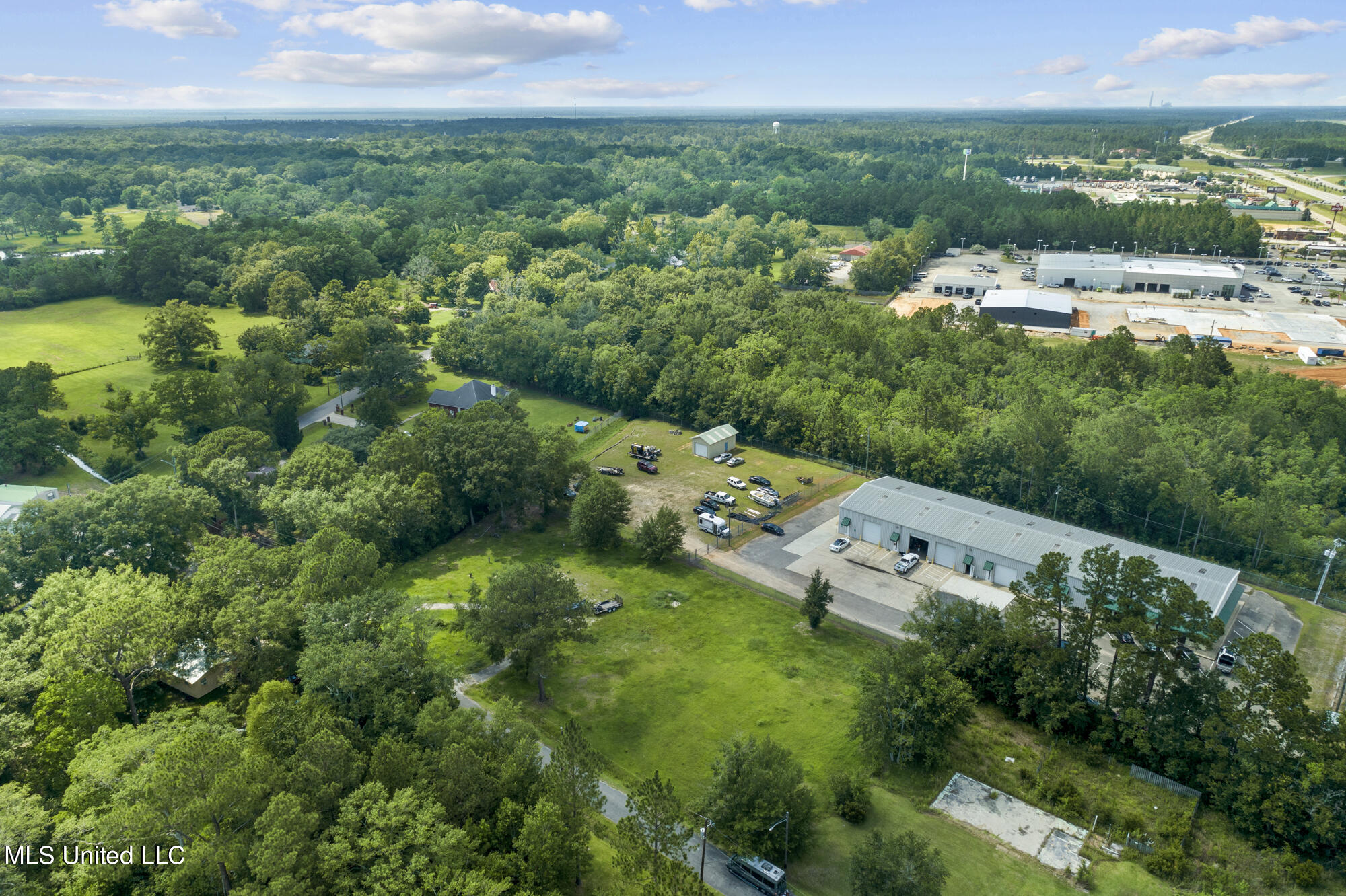 5002 Frison Avenue Moss Point, MS 39563 - Photo 3 of 11 ghubphoto_001_5002 Frison Ave