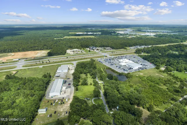 $90,000 | 5002 Frison Avenue, Moss Point, MS 39563