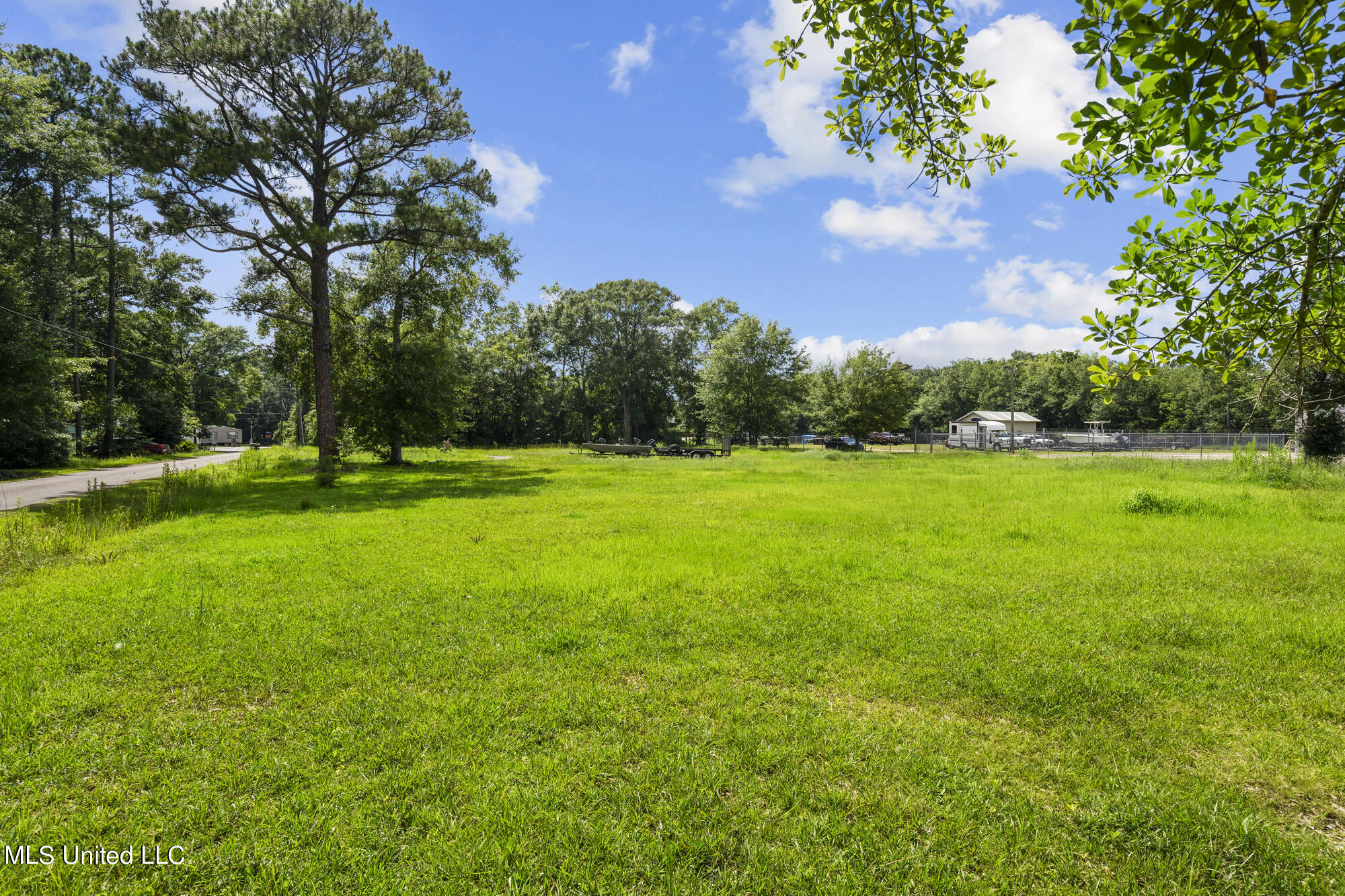 5002 Frison Avenue Moss Point, MS 39563 - Photo 8 of 11 ghubphoto_006_5002 Frison Ave