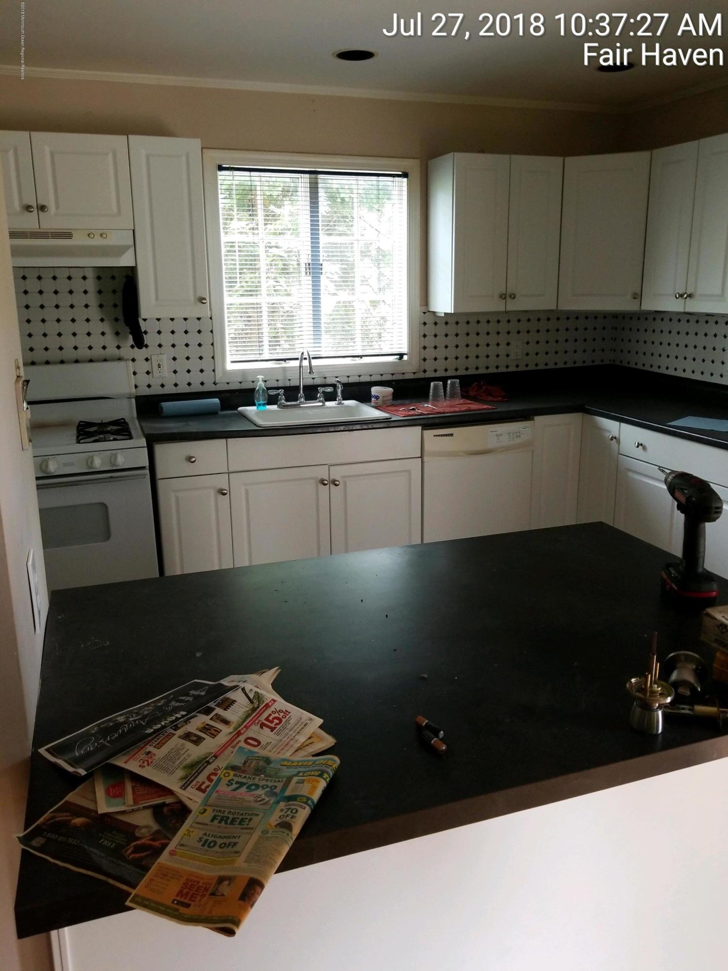 471 Harding Road Little Silver, NJ 07704 - Photo 6 of 14 kitchenTimePhoto_20180727_103727