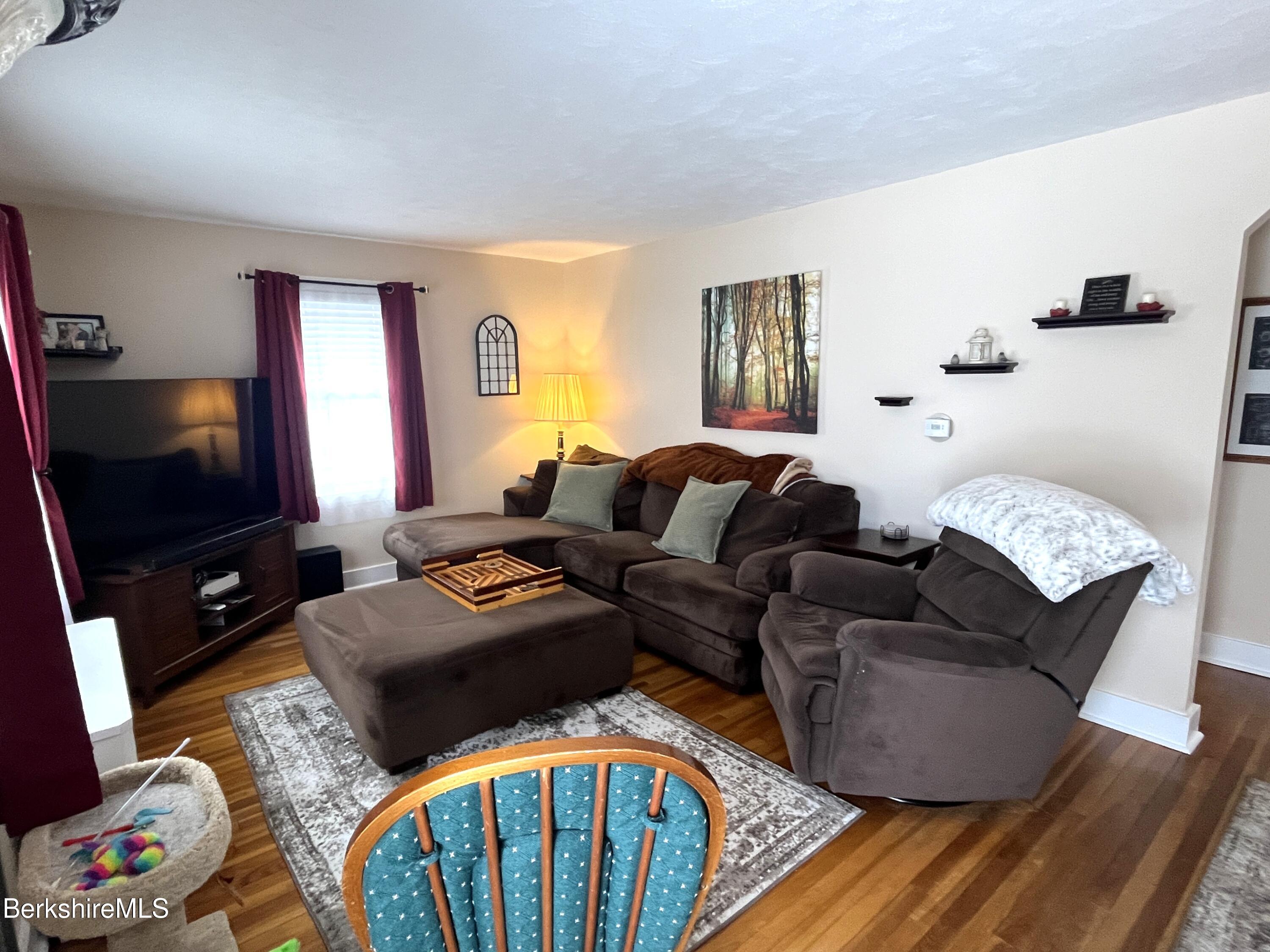 10 Huron Street Pittsfield, MA 01201 - Photo 3 of 28 Living Room from entrance