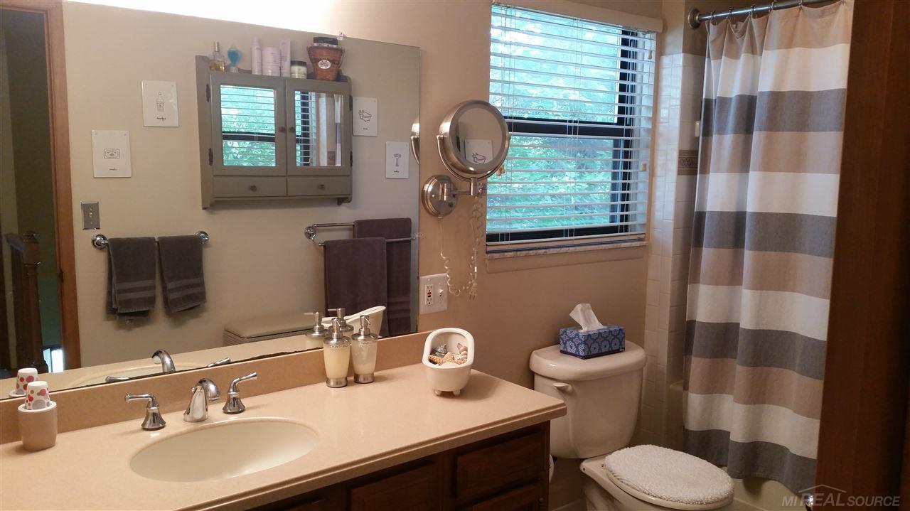 20620 33 Mile Road Armada, MI 48005 - Photo 22 of 35 31294696-21.JPG