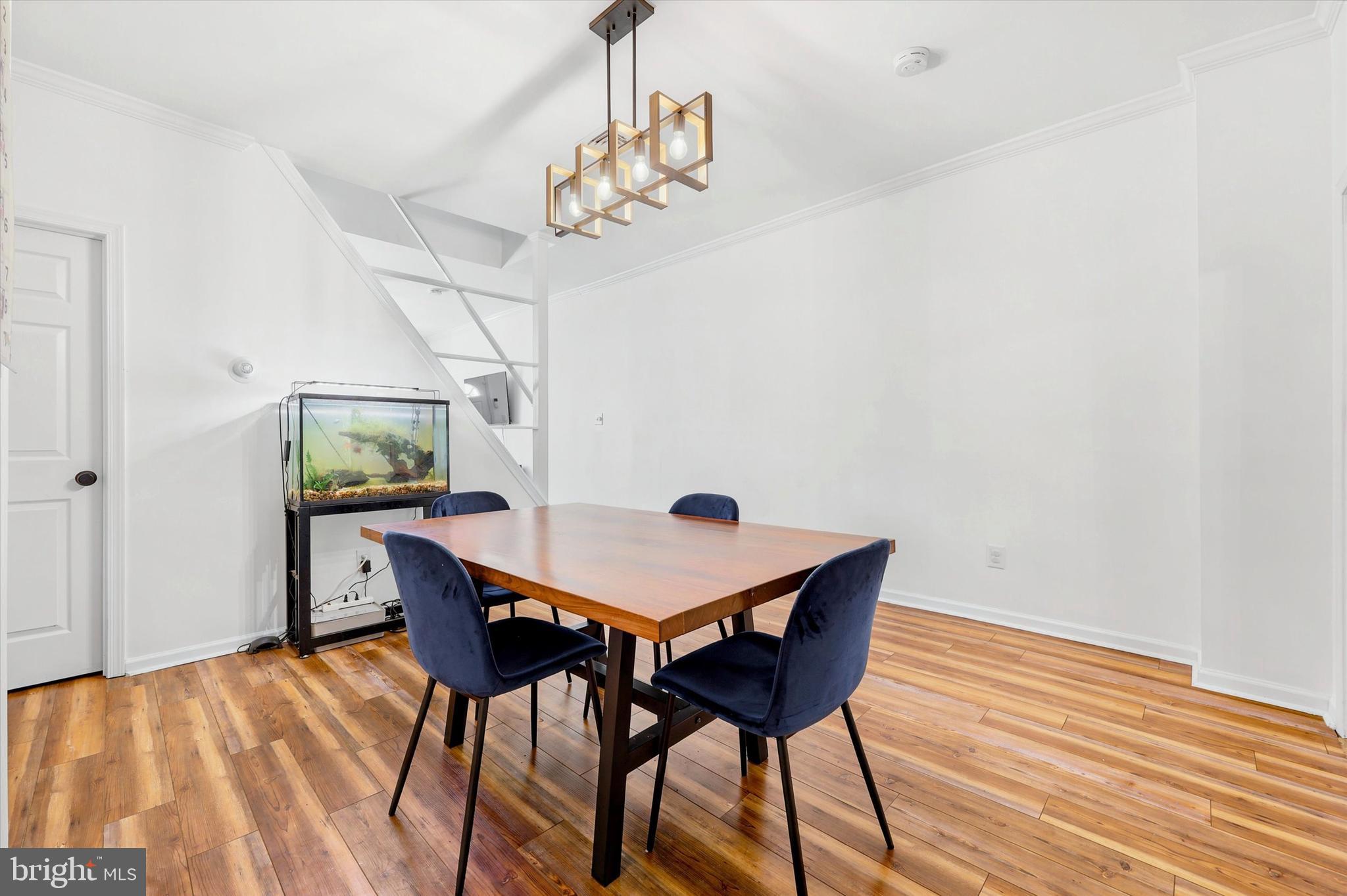 184 Conarroe Street Philadelphia, PA 19127 - Photo 7 of 35