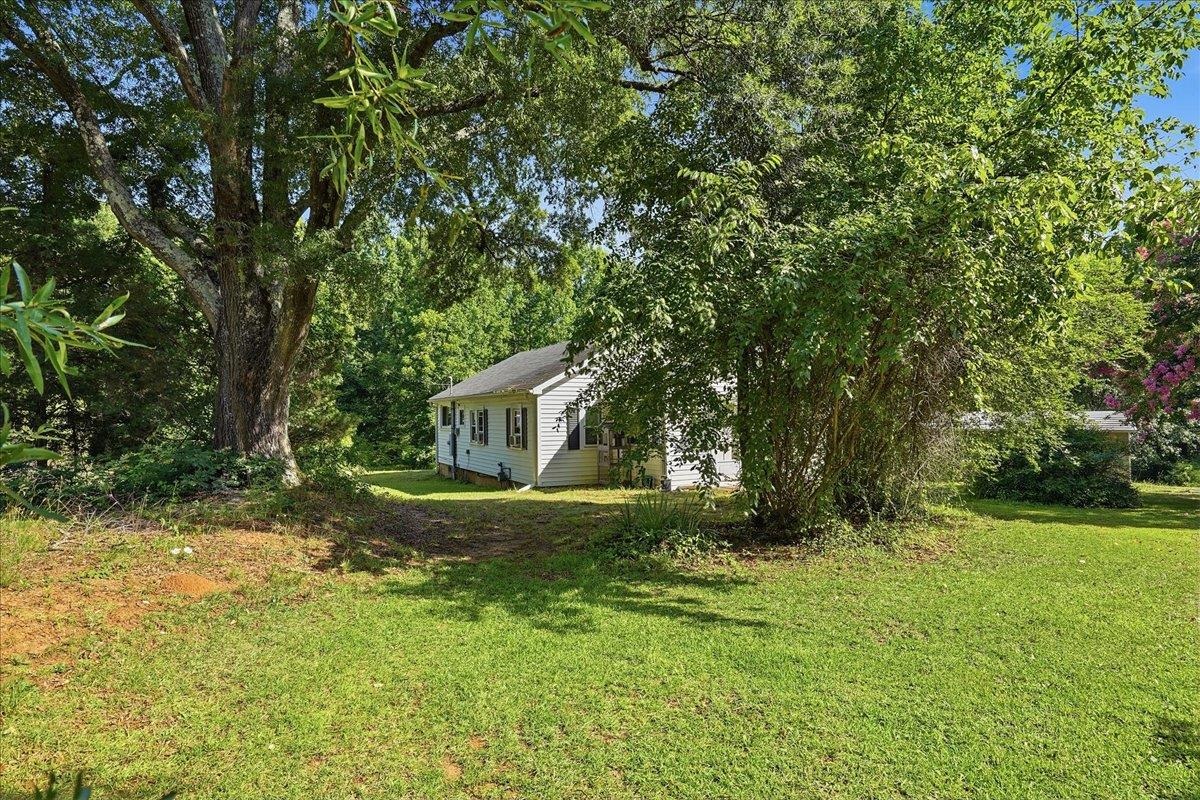 2060 Highway 418 Pelzer, SC 29669 - Photo 2 of 28