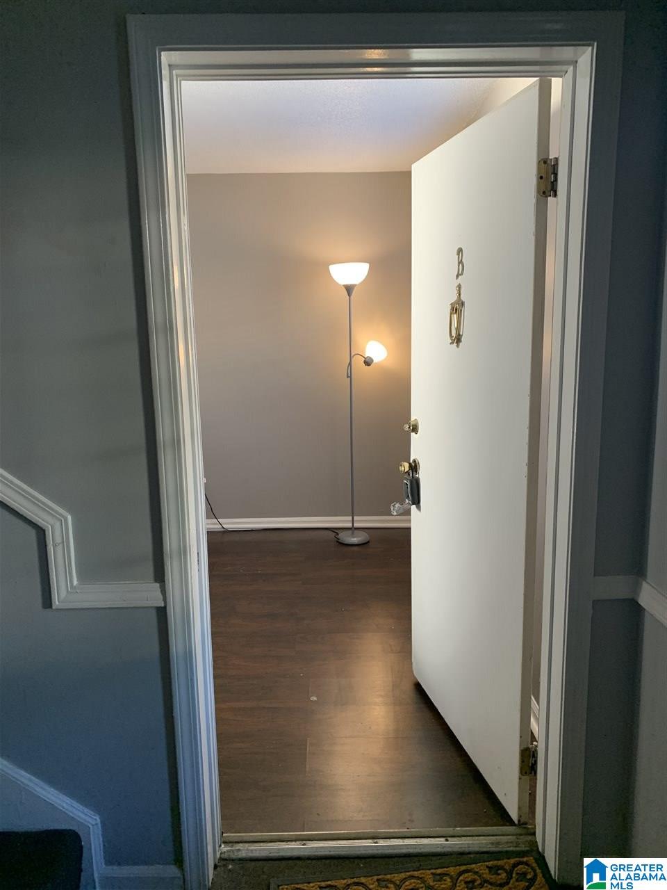3412 Sandner Court, Unit B Birmingham, AL 35209 - Photo 4 of 22