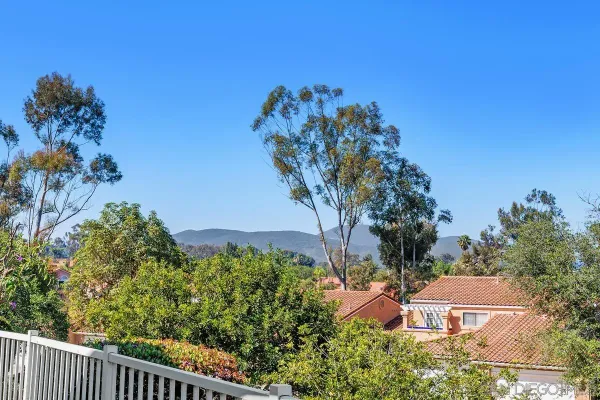 $990,000 | 12127 Royal Lytham Row, San Diego, CA 92128