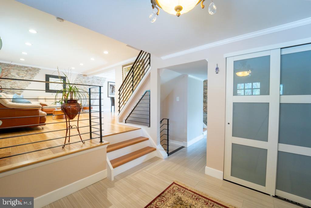 9706 Chapel Road Philadelphia, PA 19115 - Photo 19 of 31