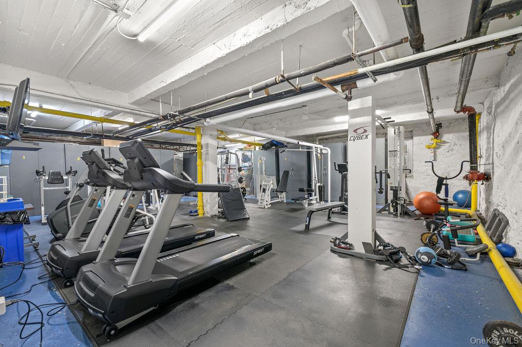 43 Calton Road, Unit 5C New Rochelle, NY 10804 - Photo 24 of 32 View of exercise room
