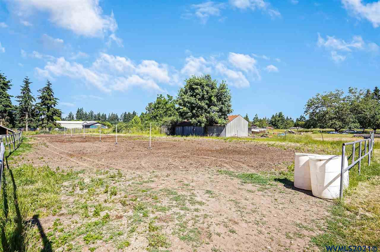 14725 Mitchell Street Southeast Jefferson, OR 97352 - Photo 31 of 33