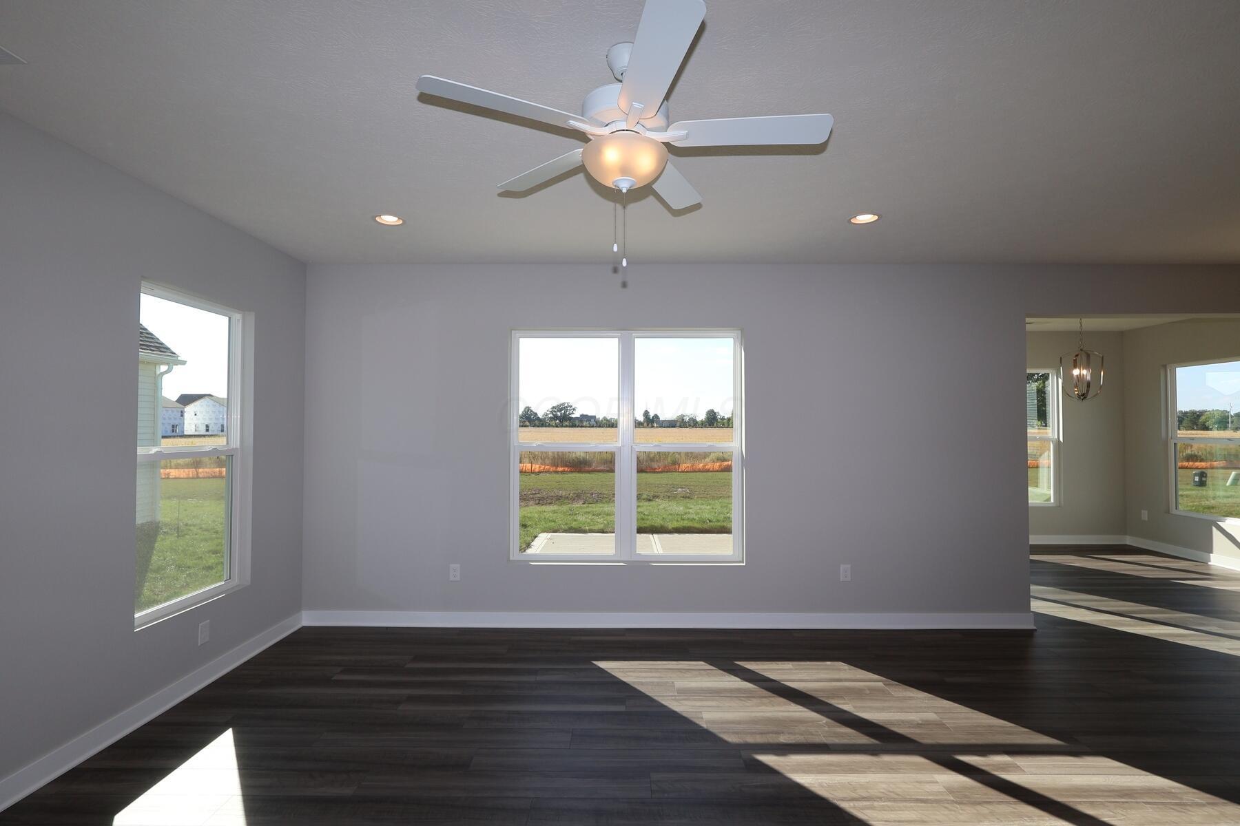 5460 Valleydale Road Powell, OH 43065 - Photo 2 of 21 Living Room