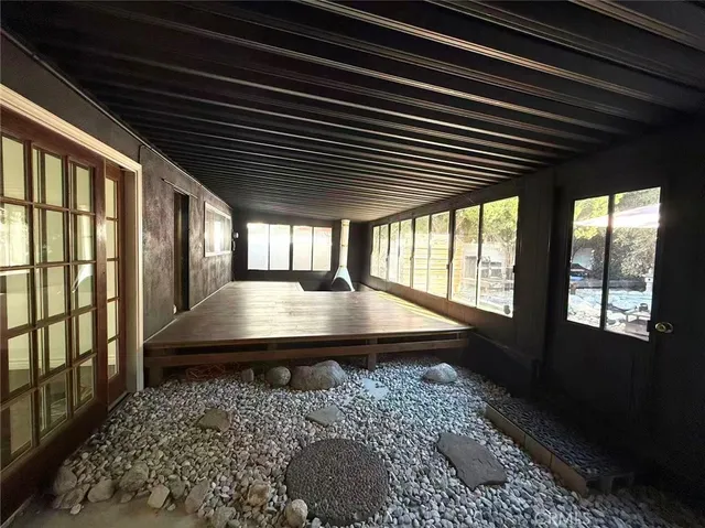 $5,800 | 1650 North Arroyo Boulevard, Pasadena, CA 91103