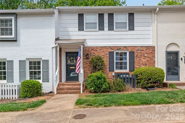$183,000 | 2942 St Marks Road Southwest, Unit F, Winston-Salem, NC 27103