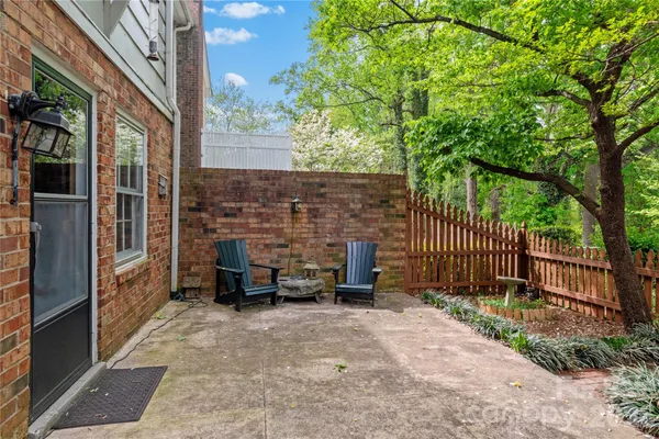 $183,000 | 2942 St Marks Road Southwest, Unit F, Winston-Salem, NC 27103