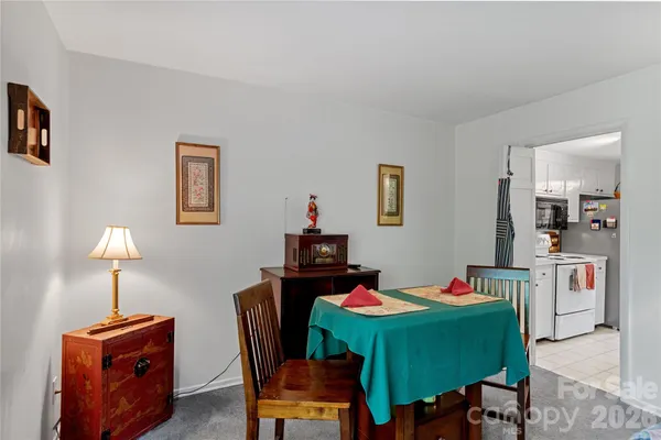 $183,000 | 2942 St Marks Road Southwest, Unit F, Winston-Salem, NC 27103