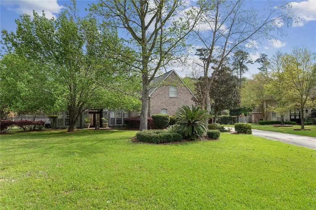 171 Chapel Loop Mandeville, LA 70471 - Photo 1 of 26 Gallery Image 1