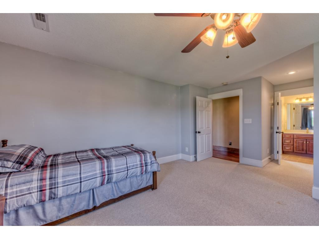 490 Buckingham Road Gray, TN 37615 - Photo 21 of 36 Photo 21