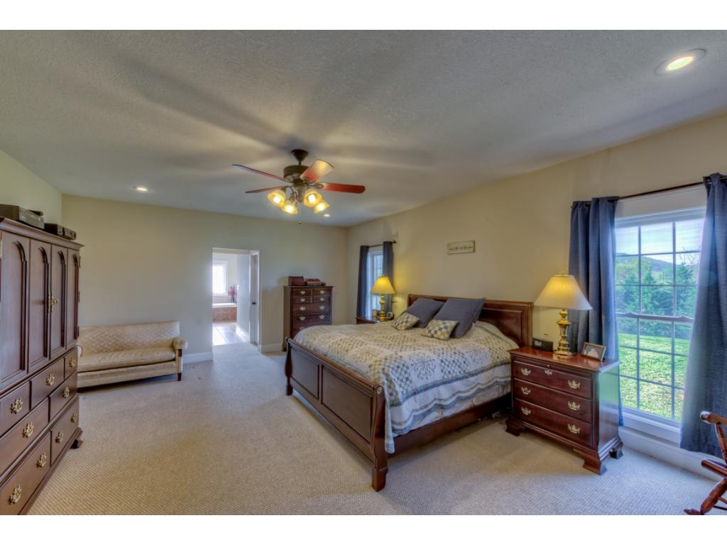 490 Buckingham Road Gray, TN 37615 - Photo 10 of 36 Photo 10