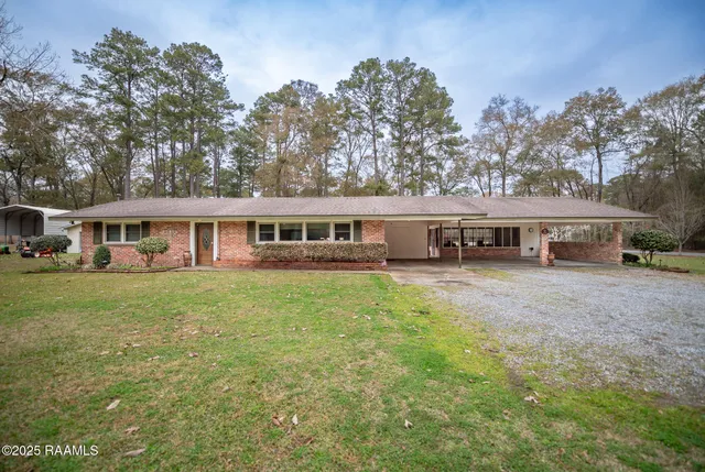 $289,900 | 1075 Basile Eunice Highway, Basile, LA 70515