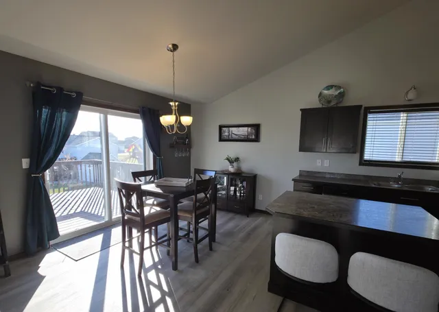 $345,000 | 1591 35th Avenue South, Moorhead, MN 56560