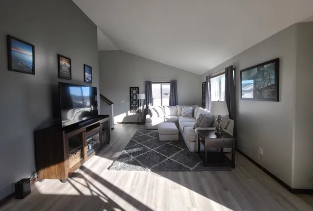 $345,000 | 1591 35th Avenue South, Moorhead, MN 56560