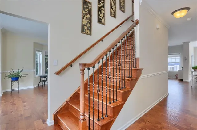 $699,900 | 128 Vista Ridge Lane, Valencia, PA 16059