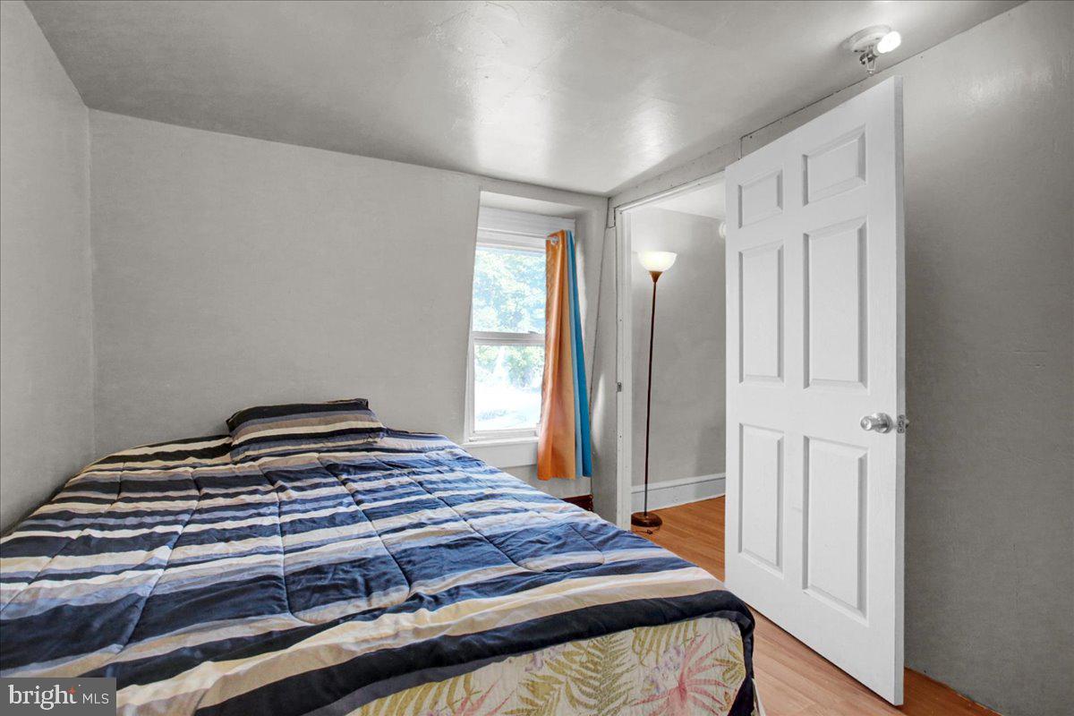 514 North Front Street Reading, PA 19601 - Photo 17 of 33