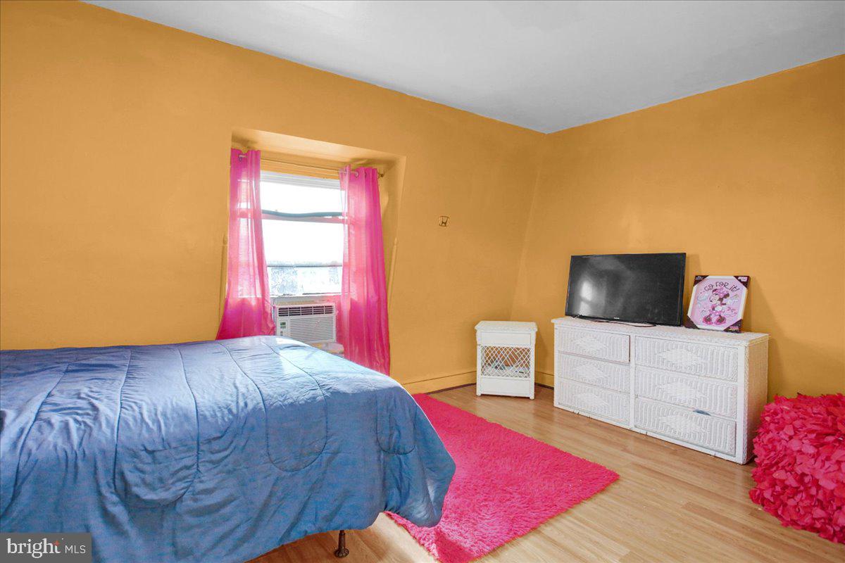 514 North Front Street Reading, PA 19601 - Photo 18 of 33