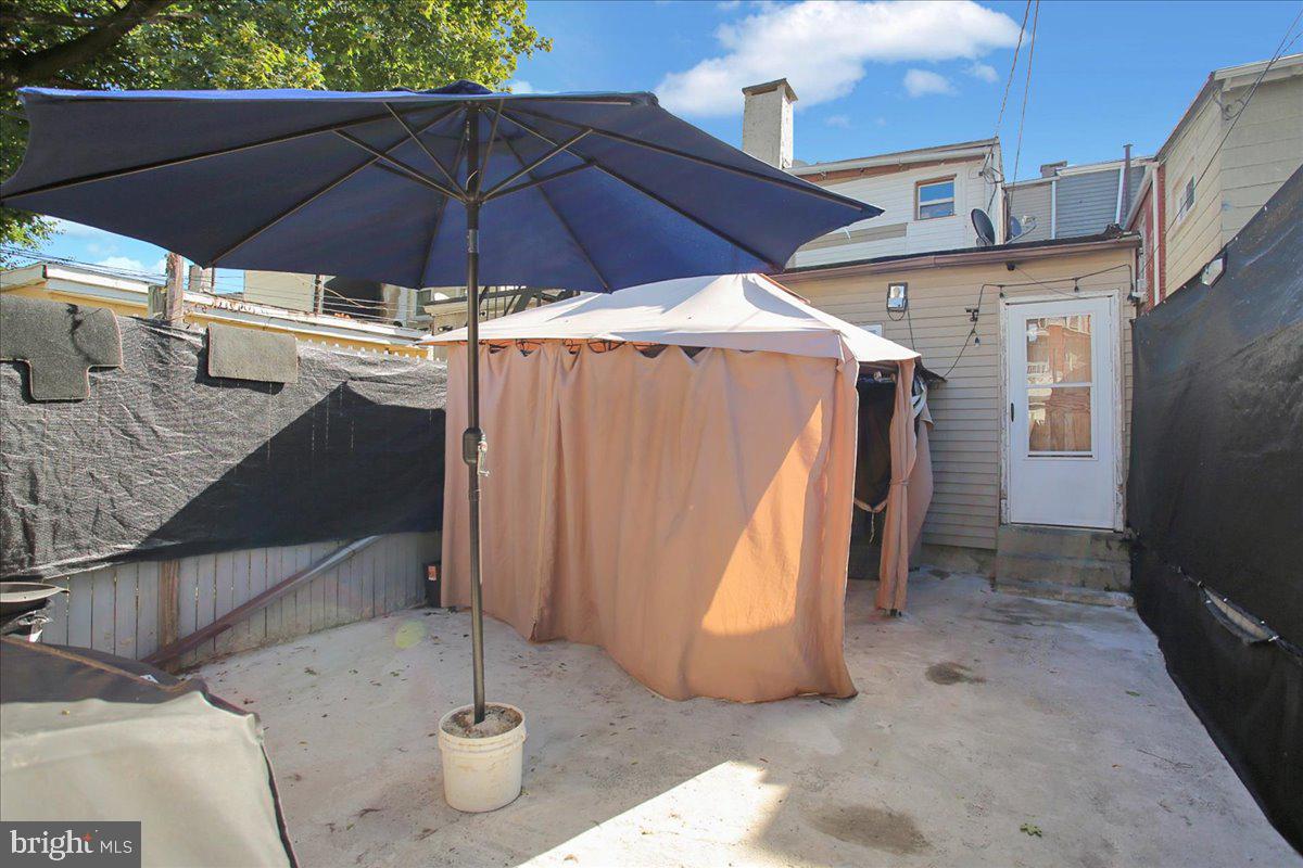 514 North Front Street Reading, PA 19601 - Photo 30 of 33