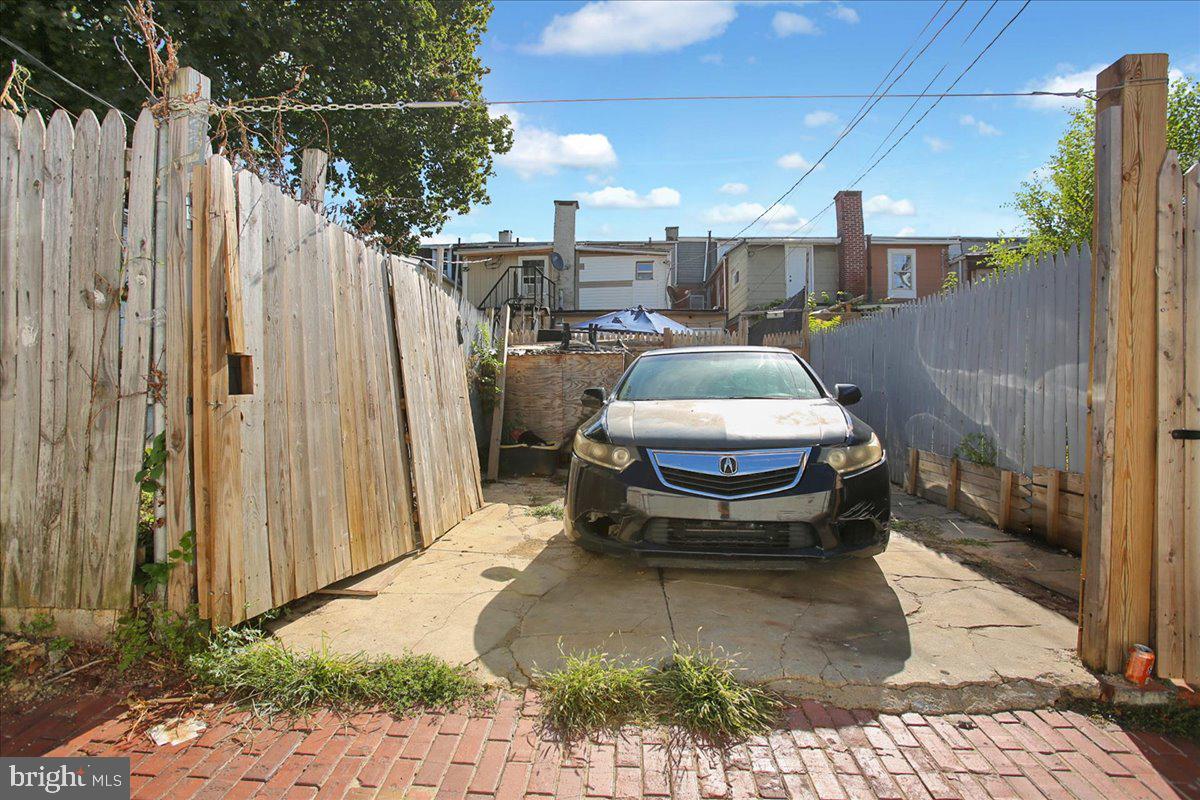 514 North Front Street Reading, PA 19601 - Photo 31 of 33