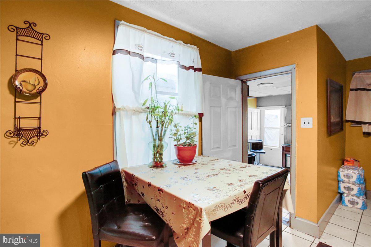 514 North Front Street Reading, PA 19601 - Photo 9 of 33