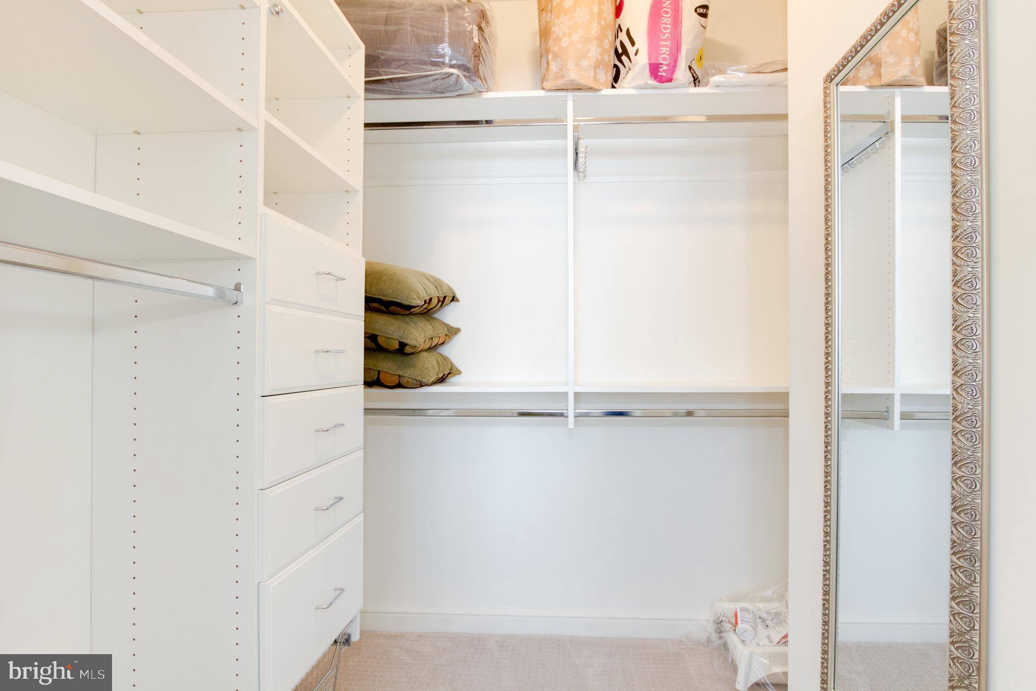 11990 Market Street, Unit 917 Reston, VA 20190 - Photo 5 of 39