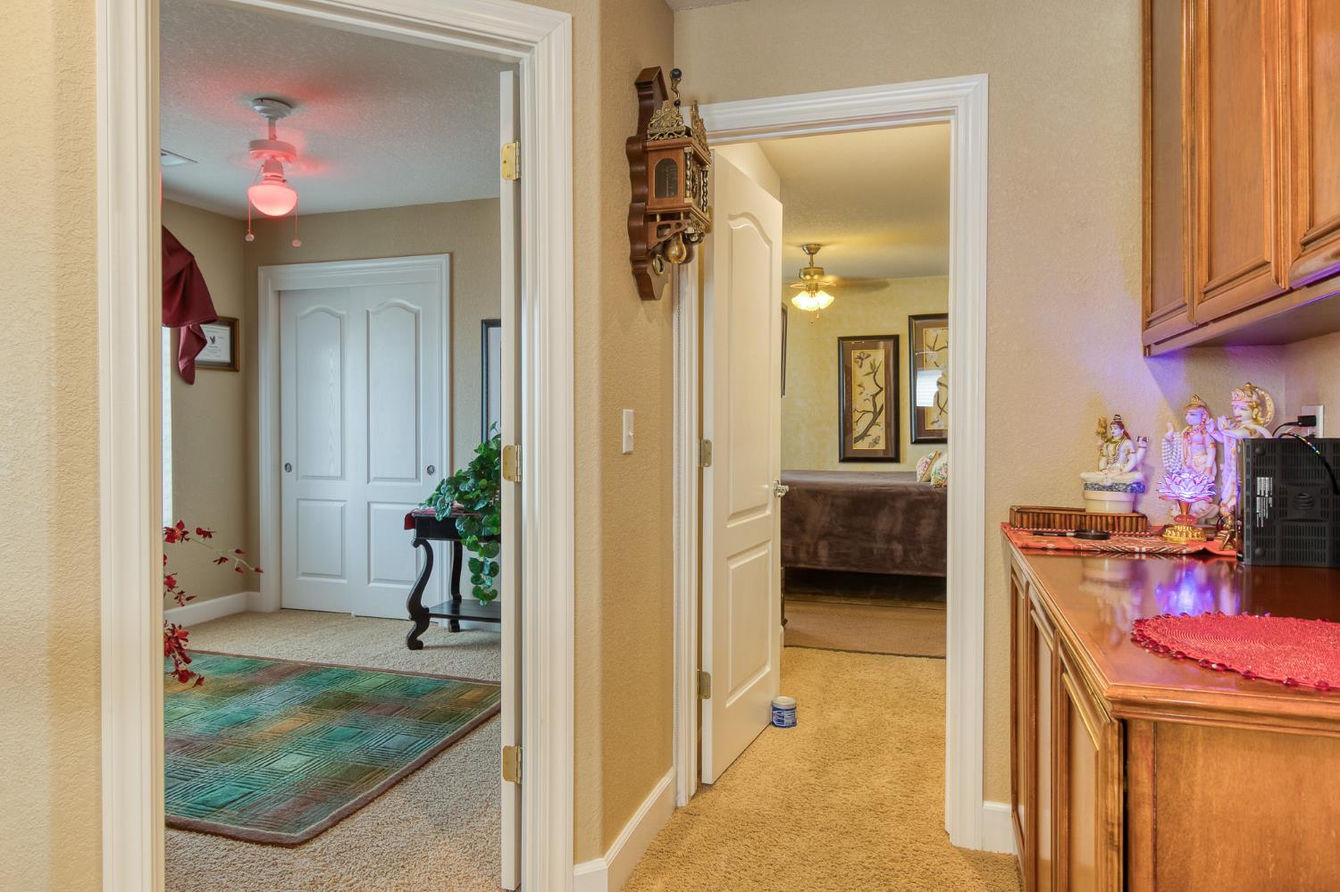 1712 Newhampton Way Modesto, CA 95355 - Photo 37 of 46