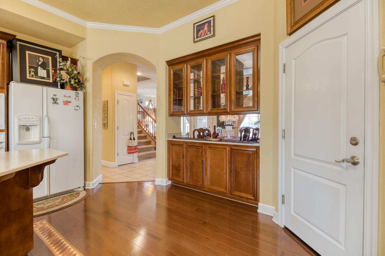 1712 Newhampton Way Modesto, CA 95355 - Photo 8 of 46