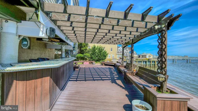 $1,690,000 | 127 Higbee Avenue, Somers Point, NJ 08244