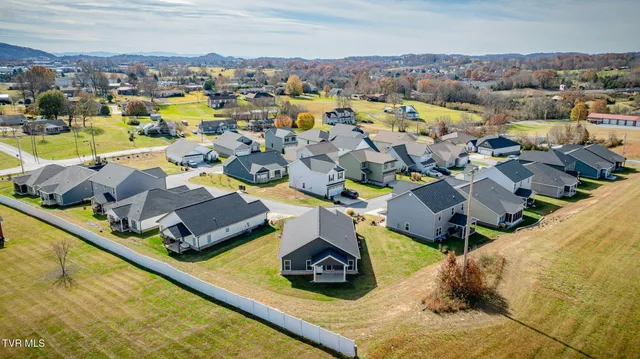 $345,000 | 168 Gunners Way, Gray, TN 37615