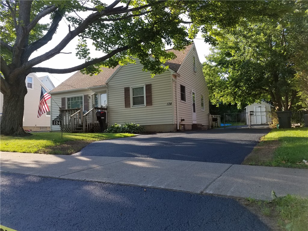 124 Traver Circle Rochester, NY 14609 - Photo 1 of 1 Gallery Image 1