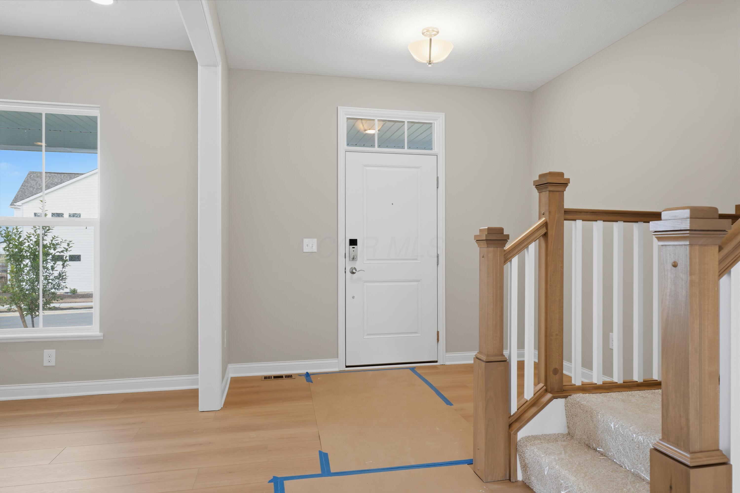9694 Riley Road Plain City, OH 43064 - Photo 5 of 56 Entryway