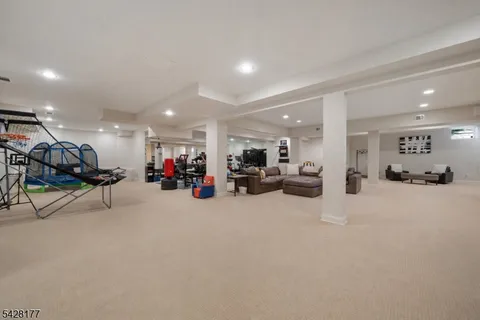 $2,699,000 | 228 Highland Avenue, Montclair, NJ 07043