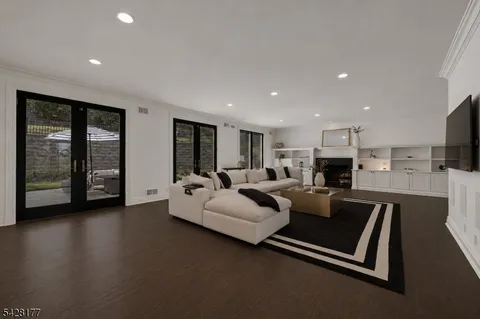 $2,699,000 | 228 Highland Avenue, Montclair, NJ 07043
