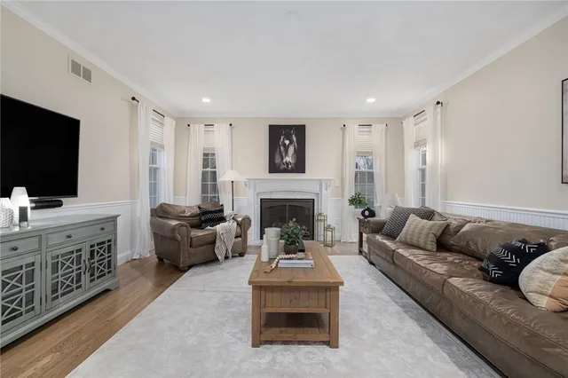 $1,695,000 | 5 Morgan Court, Lincoln, RI 02865