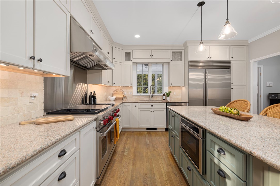 5 Morgan Court Lincoln, RI 02865 - Photo 10 of 50