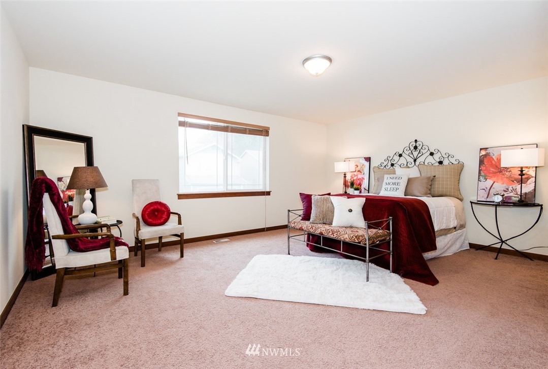 17318 14th Drive Southeast Bothell, WA 98012 - Photo 15 of 25 Gallery Image 15