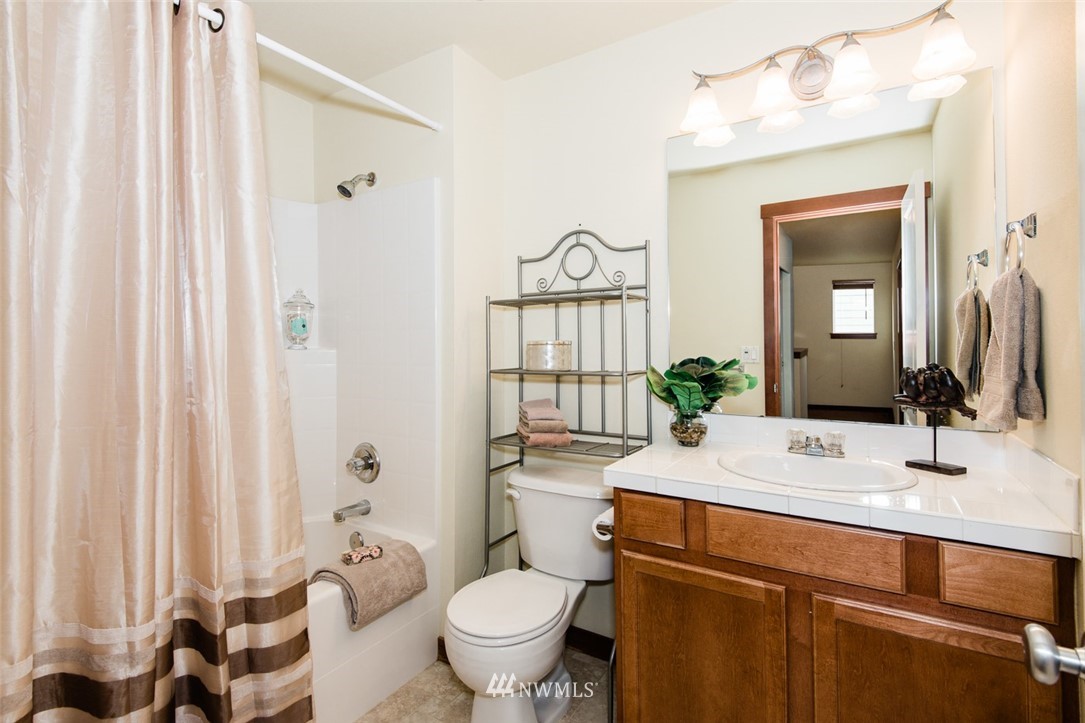 17318 14th Drive Southeast Bothell, WA 98012 - Photo 23 of 25 Gallery Image 23