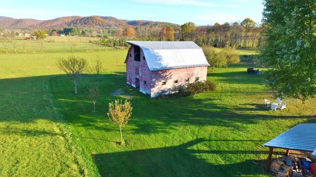 853 Back Draft Road Green Bank, WV 24944 - Photo 22 of 97 Gallery Image 22