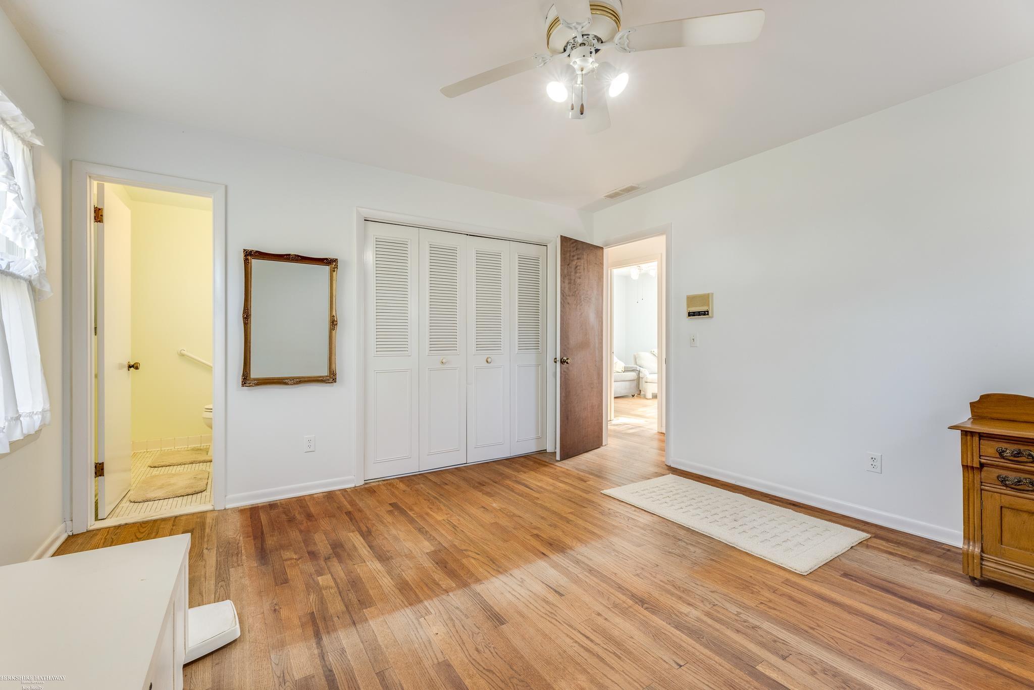 4020 Devonshire Road Fort Gratiot, MI 48059 - Photo 33 of 36 50127492-32.JPG