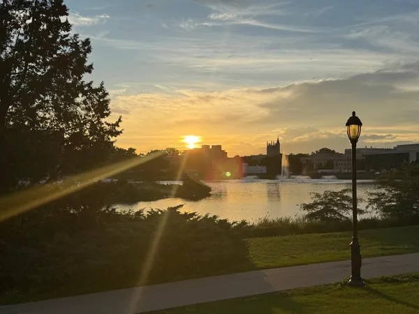 $2,980 | 1720 Maple Avenue, Unit 780, Evanston, IL 60201