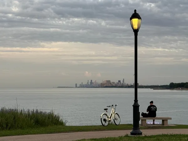 $2,980 | 1720 Maple Avenue, Unit 780, Evanston, IL 60201