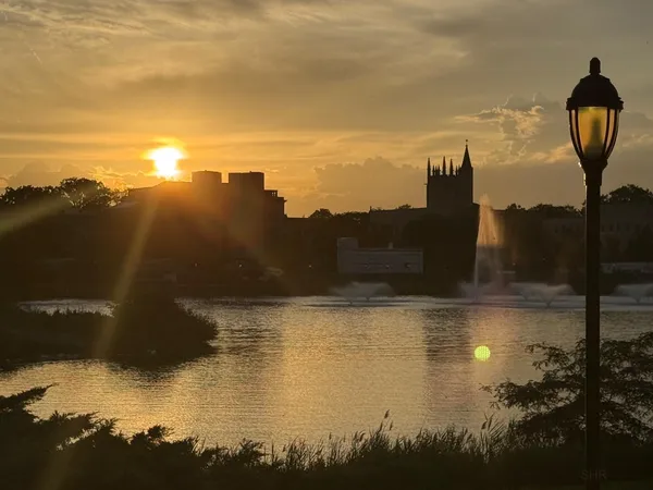 $2,980 | 1720 Maple Avenue, Unit 780, Evanston, IL 60201