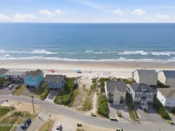 $850,000 | 522 North Shore Drive, Surf City, NC 28445