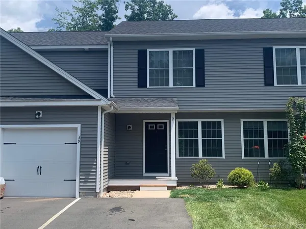 $2,550 | 54 Tridell Drive, Unit 29, Plantsville, CT 06479